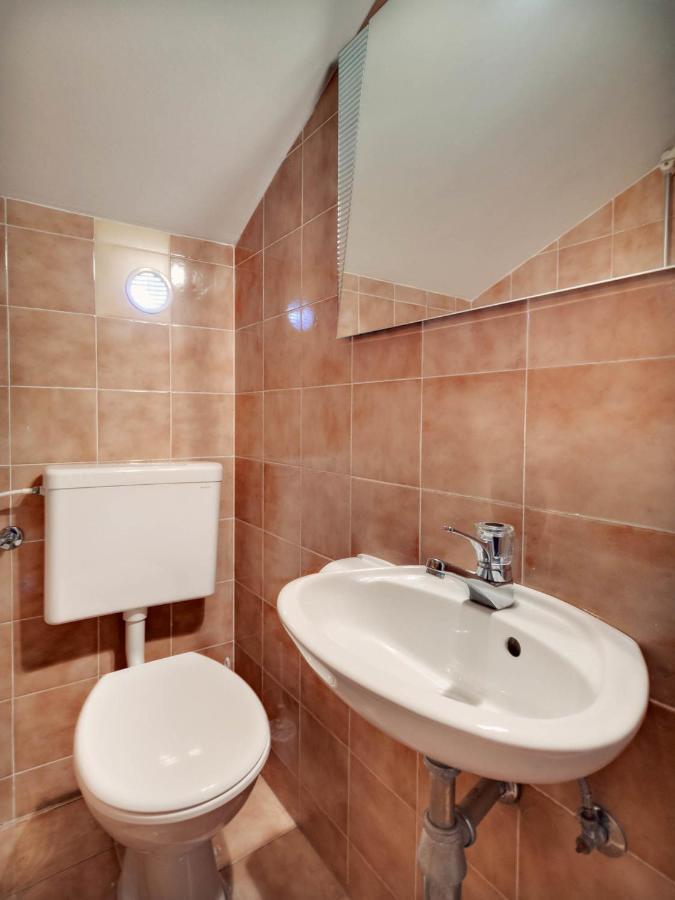 Apartments Zizic 보디체 객실 사진