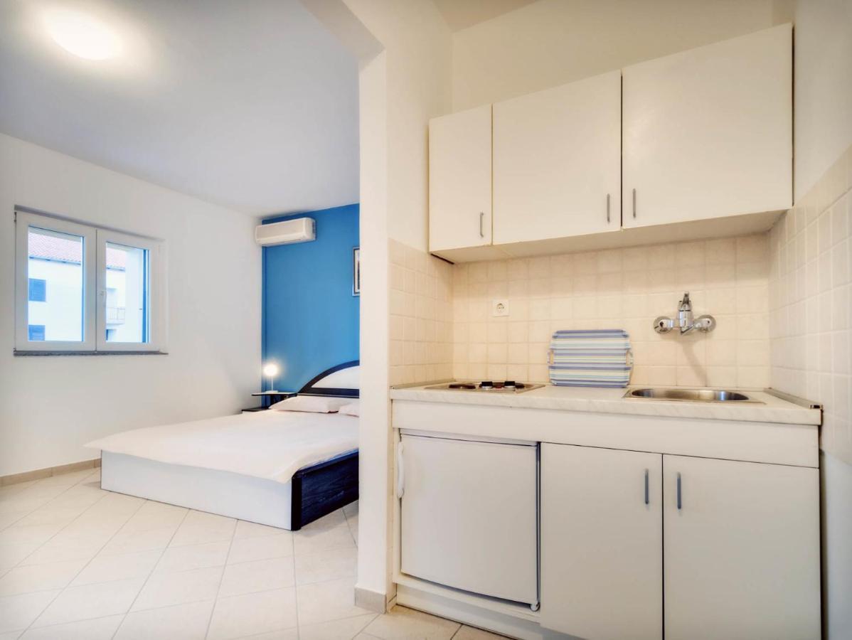 Apartments Zizic 보디체 객실 사진